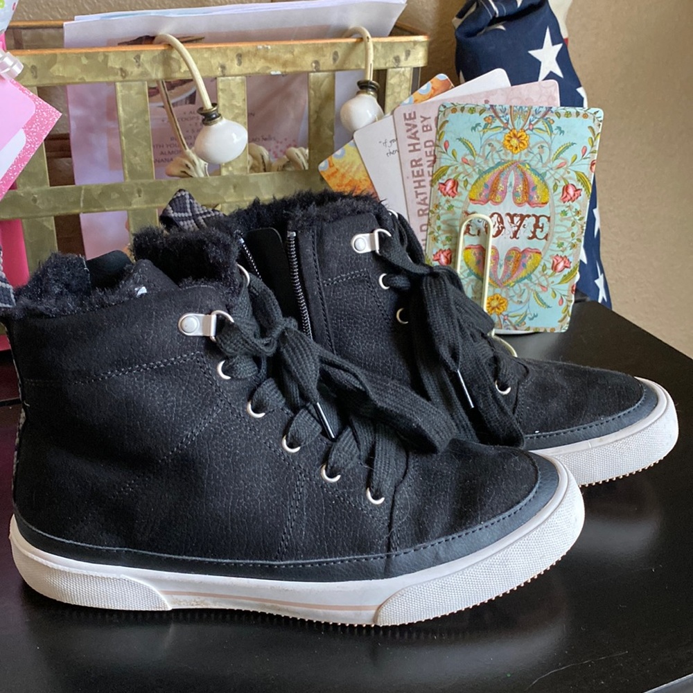Roxy shoes